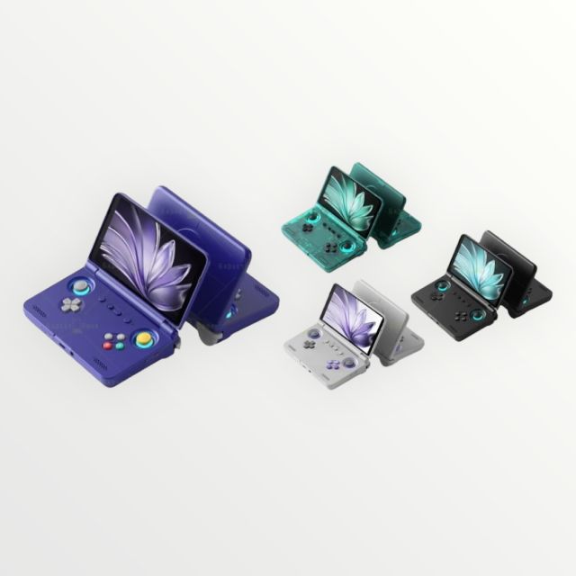 เครื่องเกมพกพา Retroid Pocket Flip 2 หน้าจอพับ 5.5 นิ้ว Snapdragon 865 ระบบ Android 13 เล่นเกม Ps2